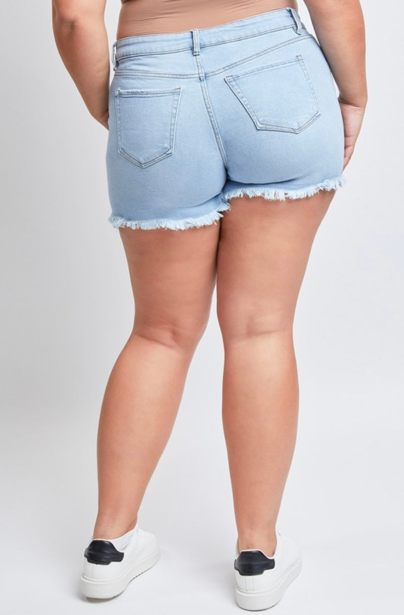 Light Raw Hem Shorts PLUS