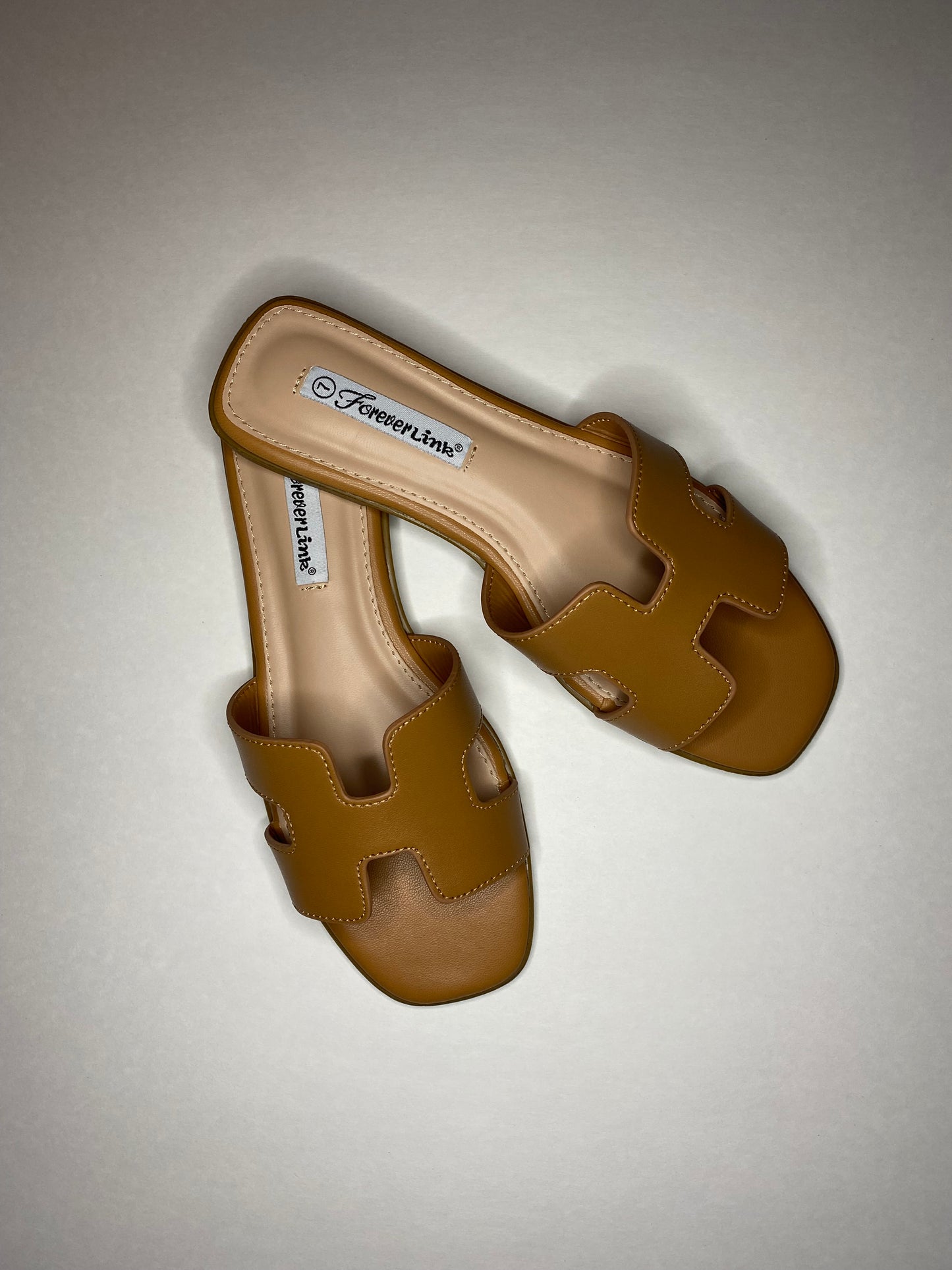 H Sandal