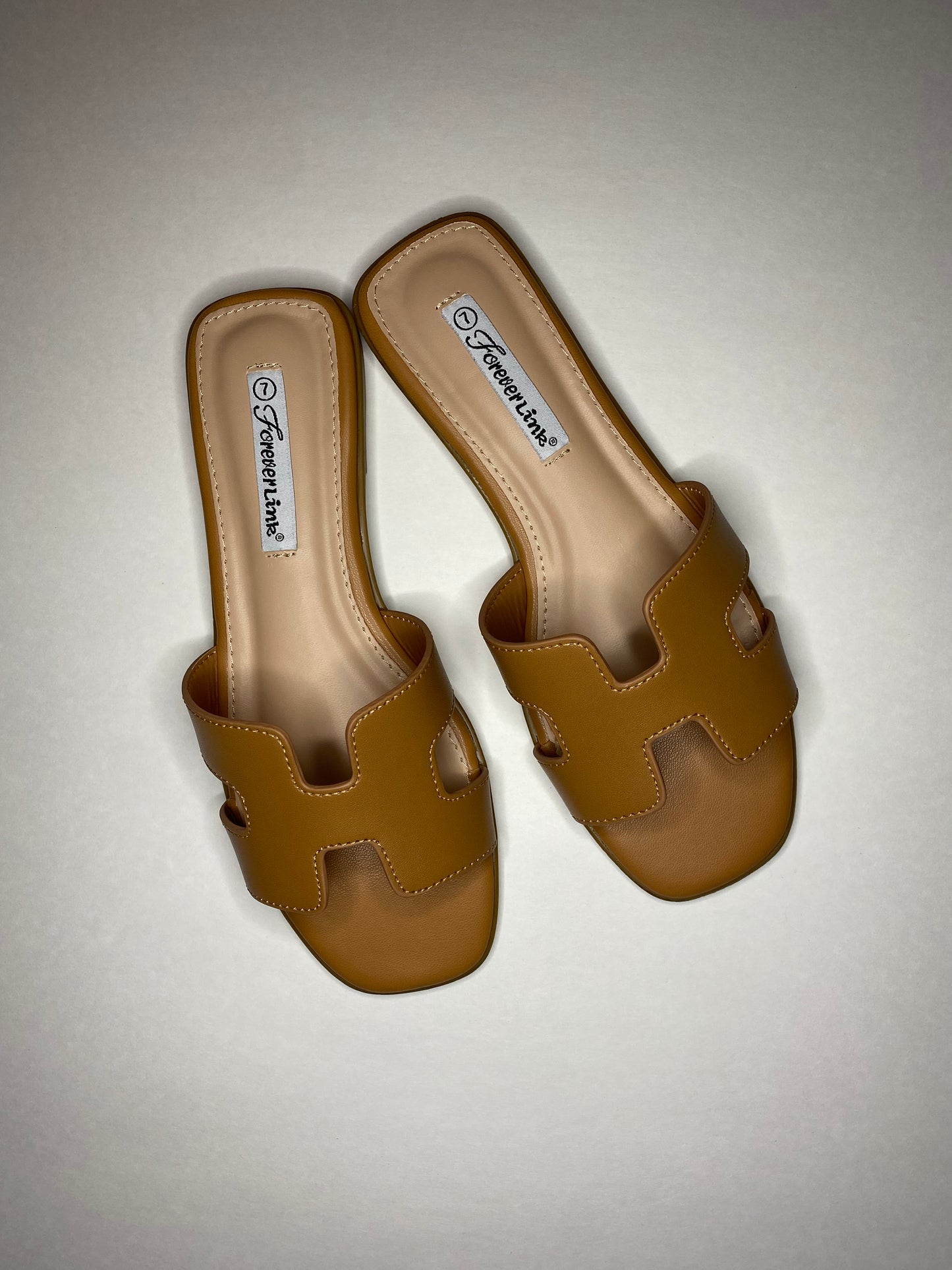 H Sandal