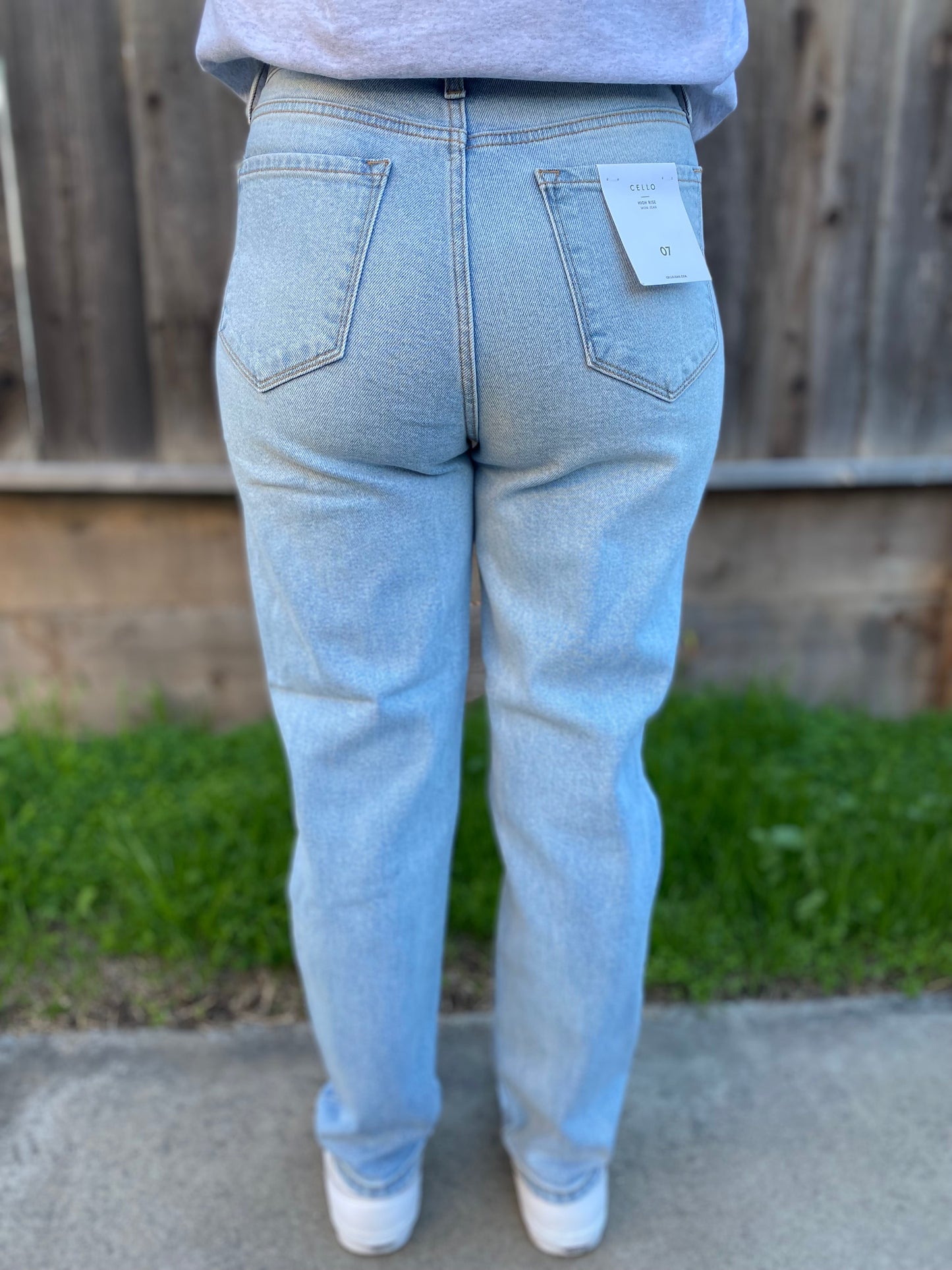 Mom Jeans High Rise - Light Wash