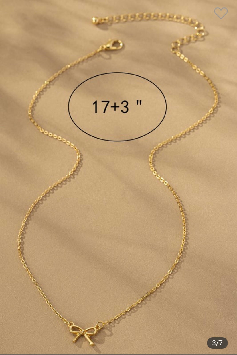 Bow Necklace