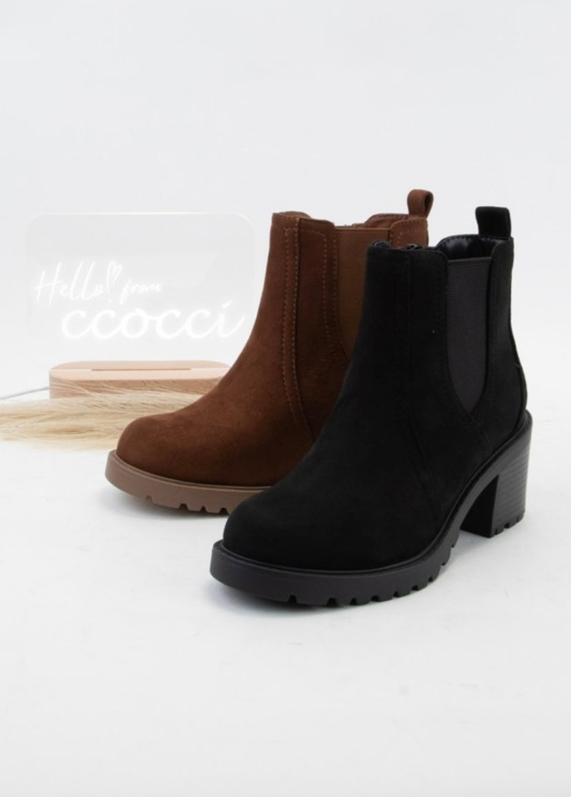 Chelsea Boot with Block Heel